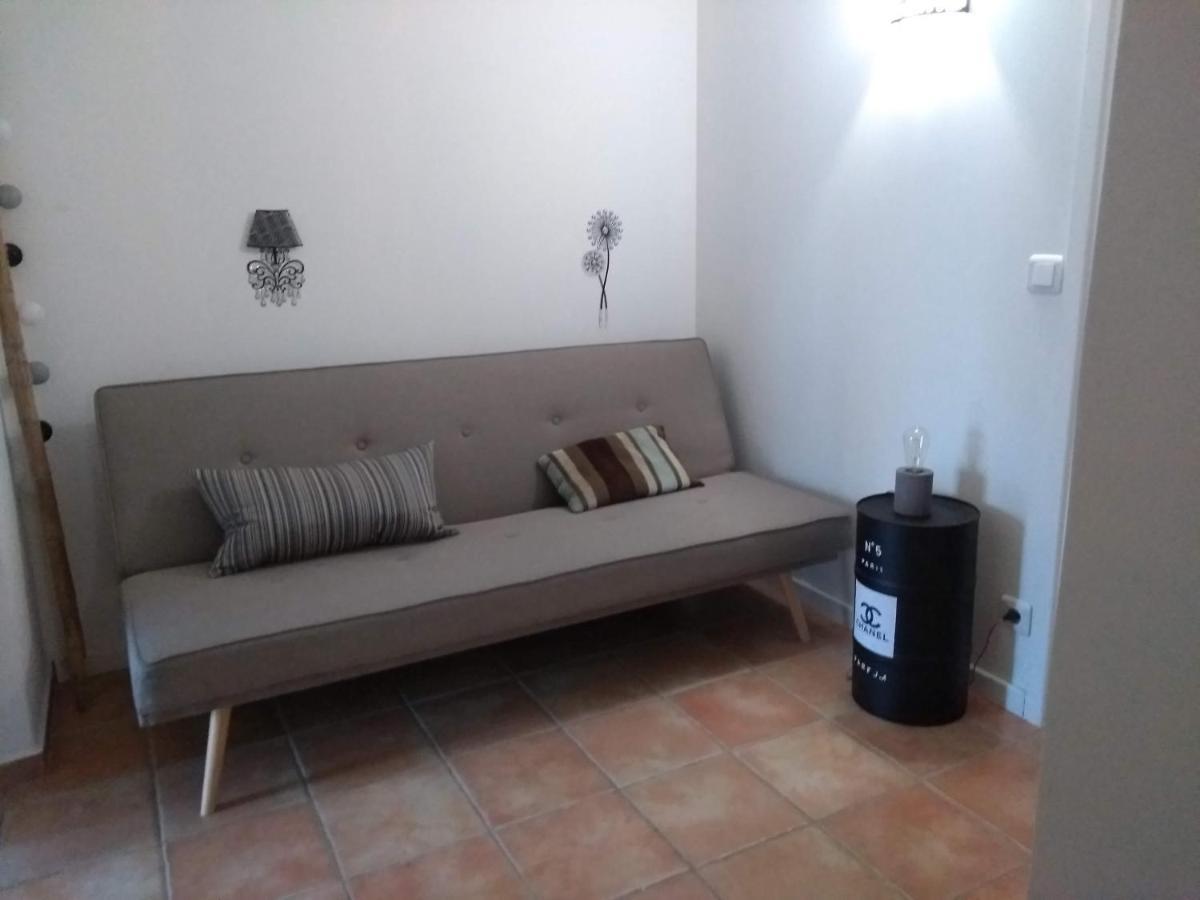 Appartement 3 Pieces Dans Villa Individuelle Falicon Eksteriør billede