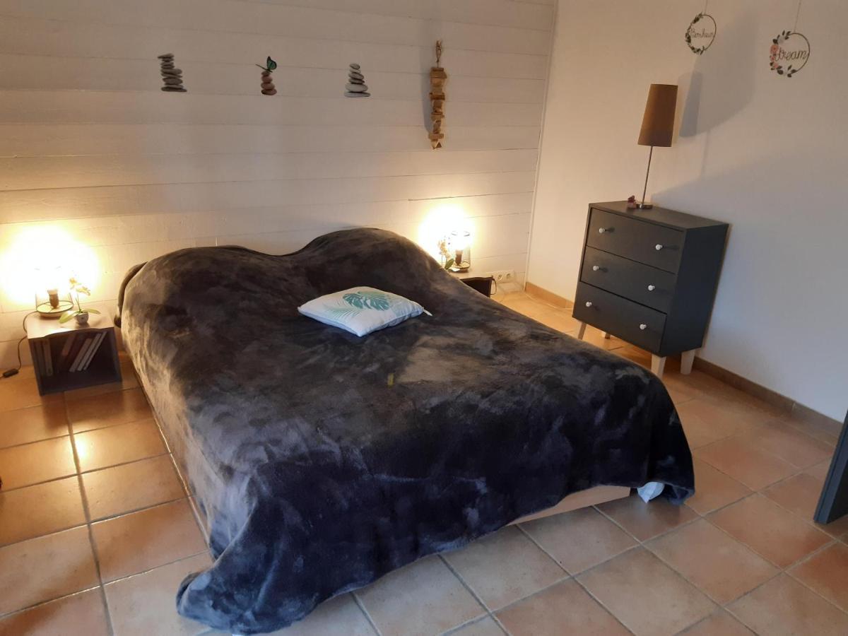 Appartement 3 Pieces Dans Villa Individuelle Falicon Eksteriør billede